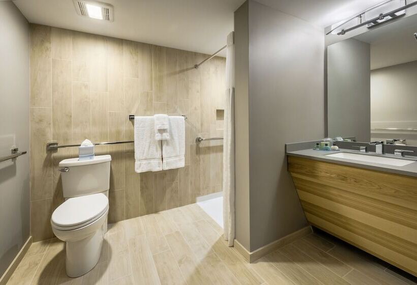 فندق Center Harbor Inn