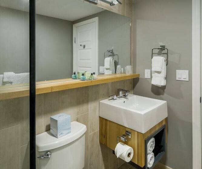 فندق Center Harbor Inn