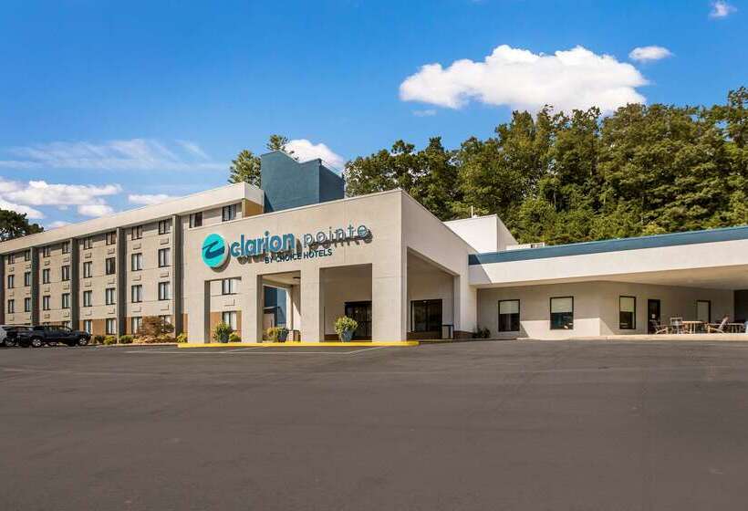 בית מלון כפרי Clarion Pointe Sylva Near Cherokee Area