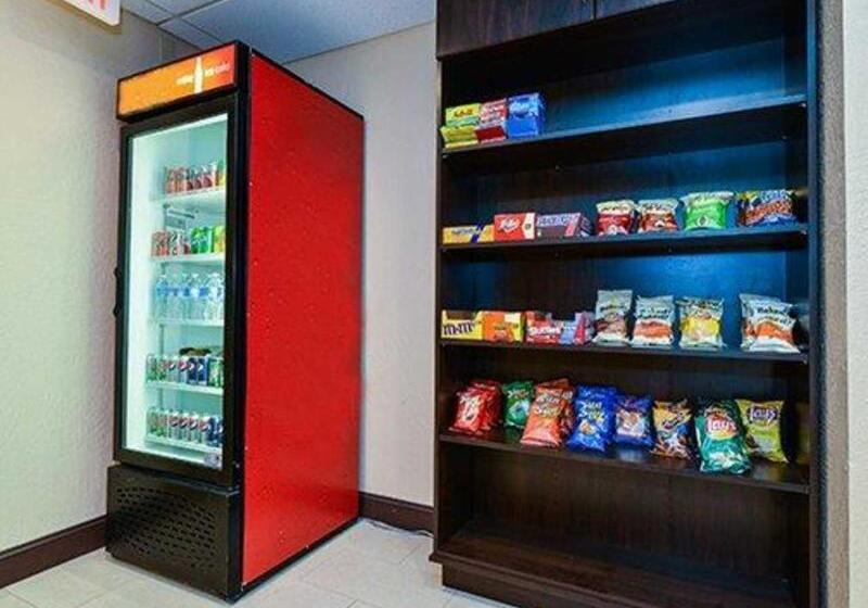 酒店 Clarion Pointe Sylva Near Cherokee Area