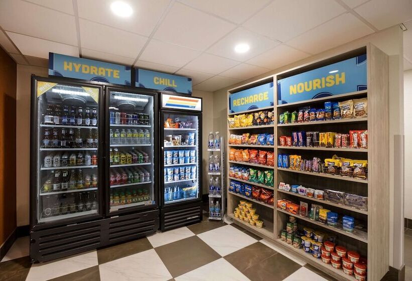 ホテル Clarion Pointe Sylva Near Cherokee Area