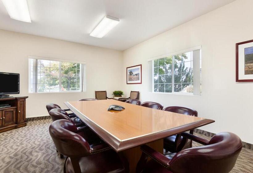 Отель Comfort Inn & Suites Susanville