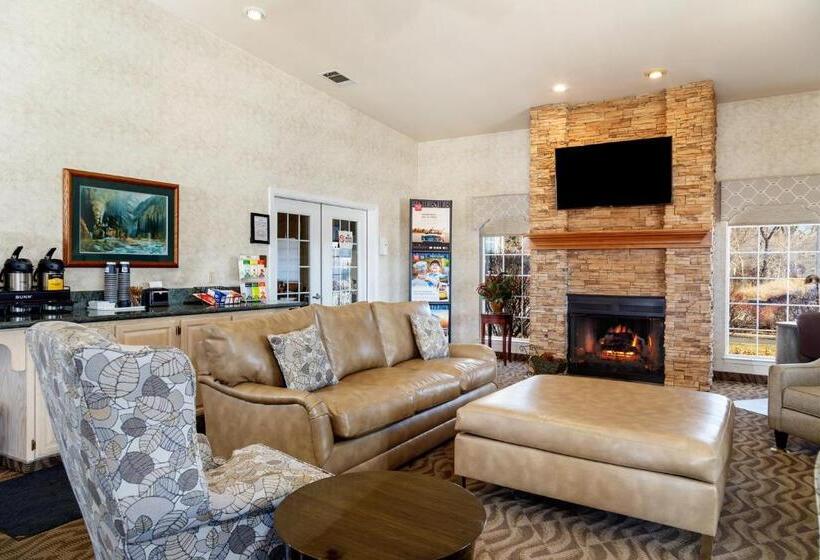 Отель Comfort Inn & Suites Susanville