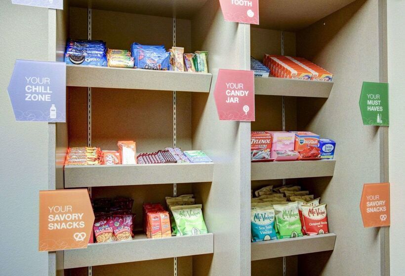 호텔 Comfort Suites