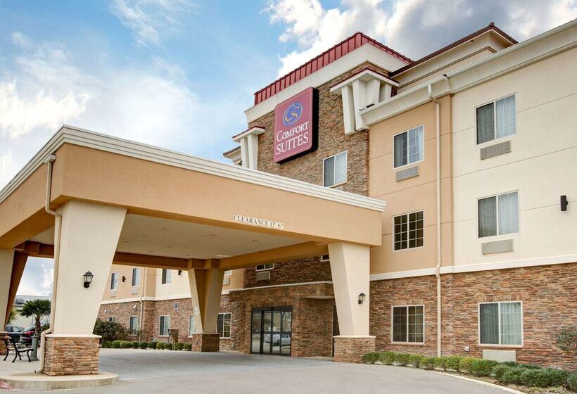 Отель Comfort Suites