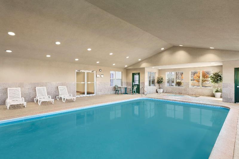 فندق Country Inn & Suites By Radisson, Frackville , Pa