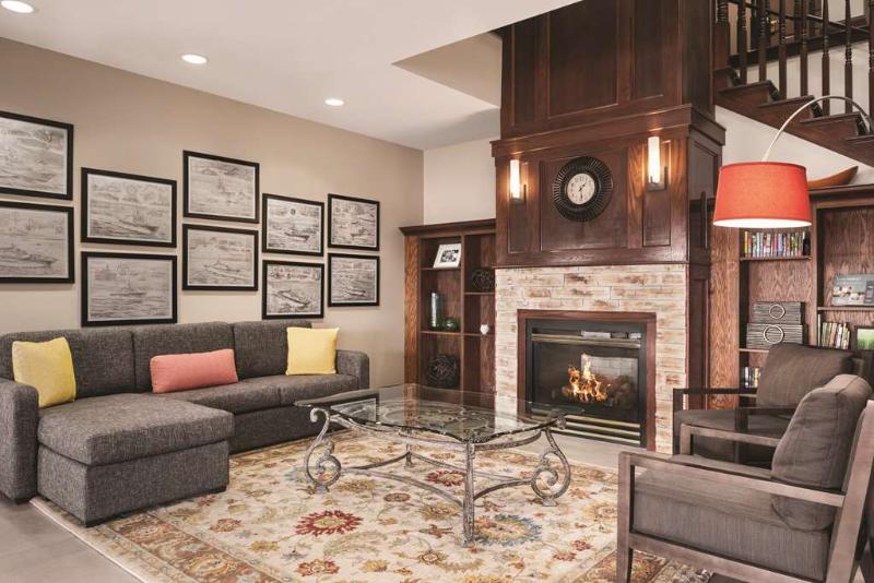 فندق Country Inn & Suites By Radisson, Marinette, Wi