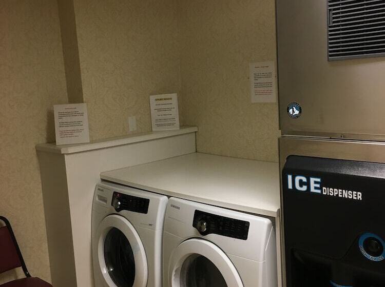 فندق Country Inn & Suites By Radisson, Port Orangedaytona, Fl