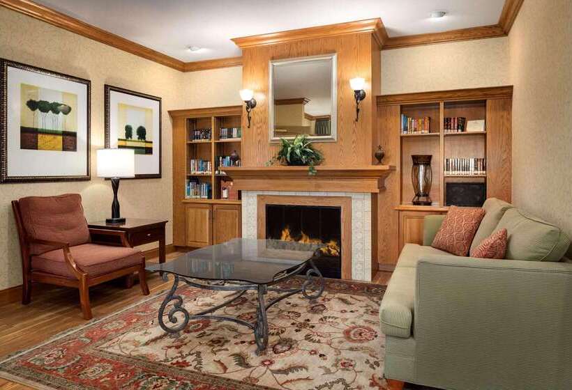 فندق Country Inn & Suites By Radisson St. Peters Mo