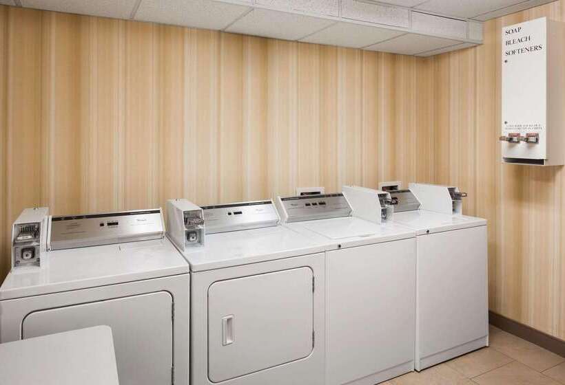 호텔 Country Inn & Suites By Radisson, Toledo South, Oh