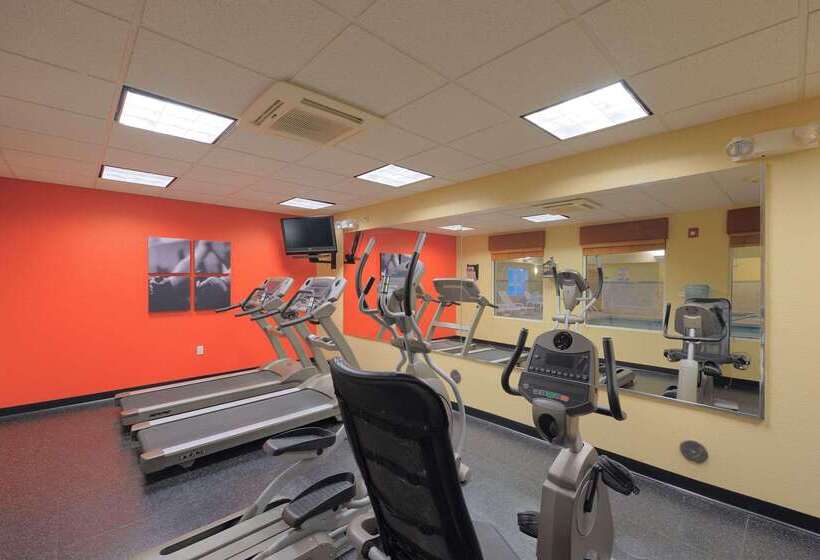 ホテル Country Inn & Suites By Radisson, Toledo South, Oh