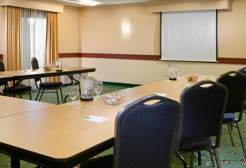 酒店 Courtyard Hampton