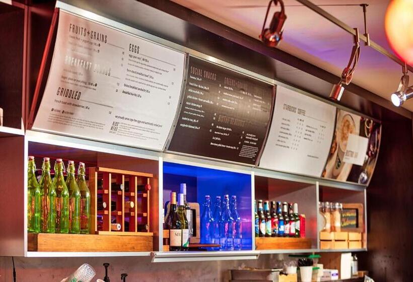 酒店 Courtyard Hampton