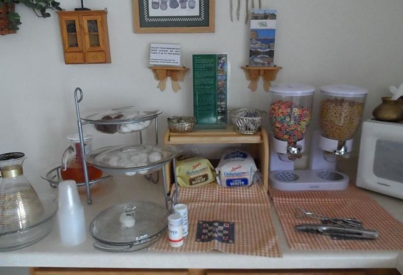 בית מלון כפרי Dollar Inn Hot Springs