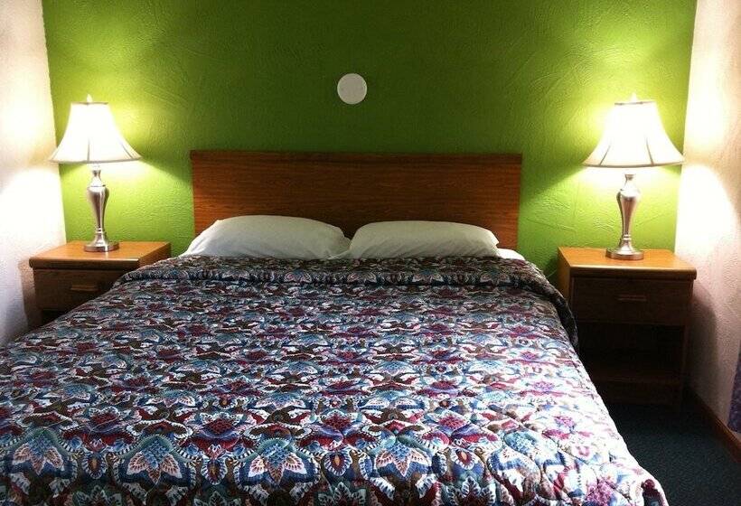 فندق East Street Inn & Suites