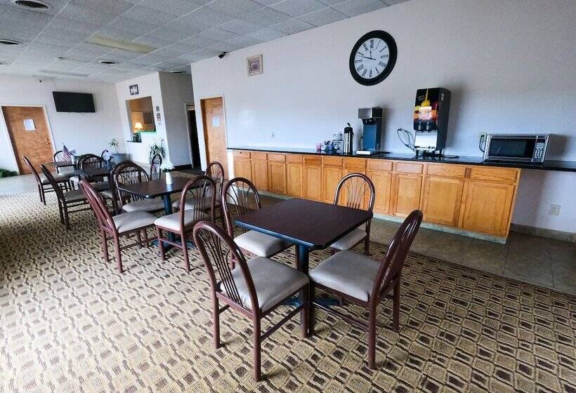 ホテル Salina Inn