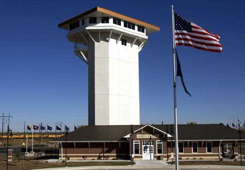 בית מלון כפרי Fairfield Inn And Suites By Marriott North Platte