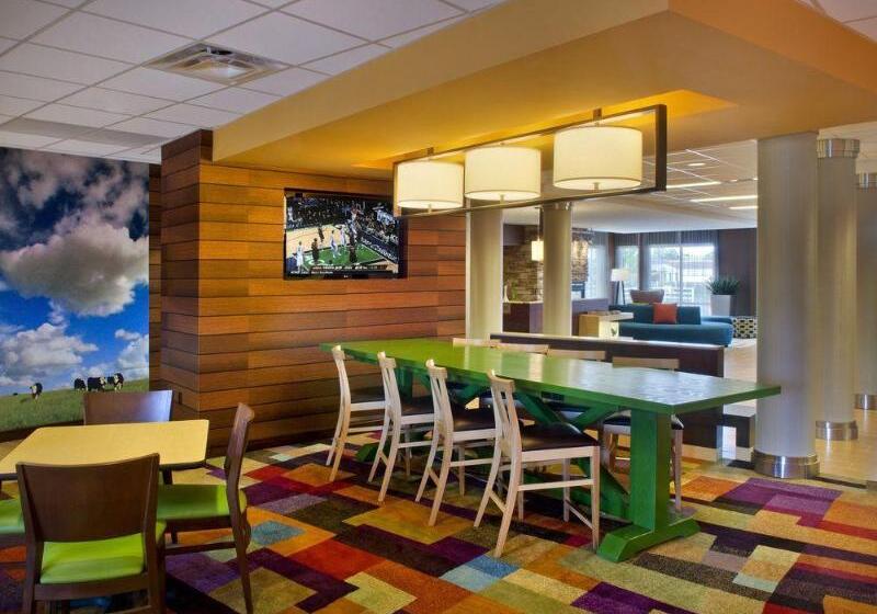 فندق Fairfield Inn & Suites By Marriott Watertown Thousand Islands