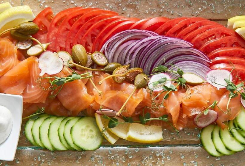 فندق Forty 1 North