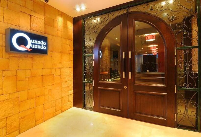 בית מלון כפרי Granada Johor Bahru