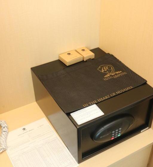 בית מלון כפרי Granada Johor Bahru