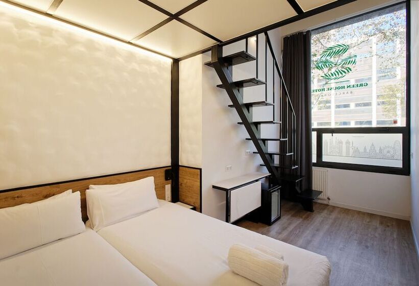 Отель Green House