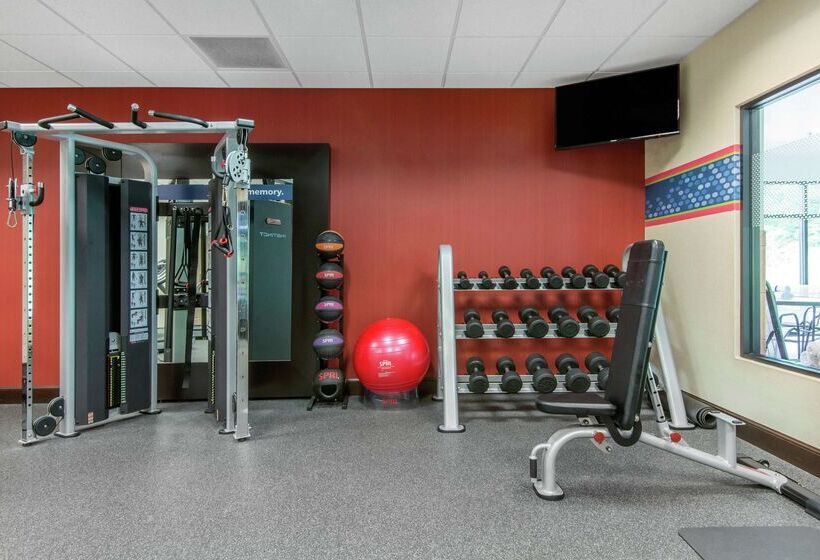 فندق Hampton Inn Meadville