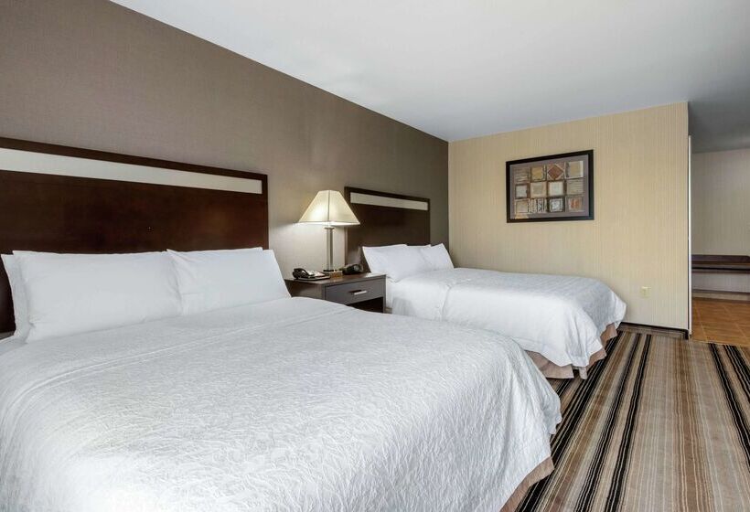 فندق Hampton Inn Meadville