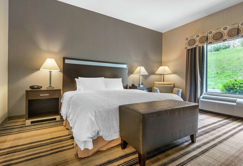 فندق Hampton Inn Meadville