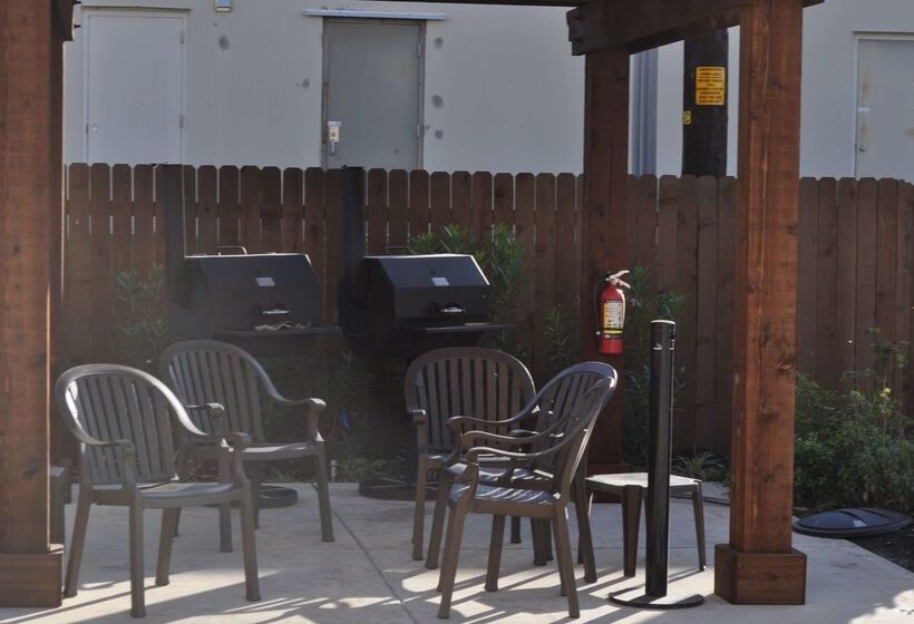 호텔 Hampton Inn Pleasanton