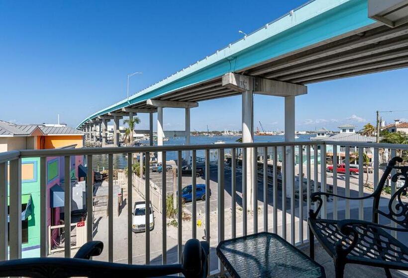 فندق Harbour House At The Inn