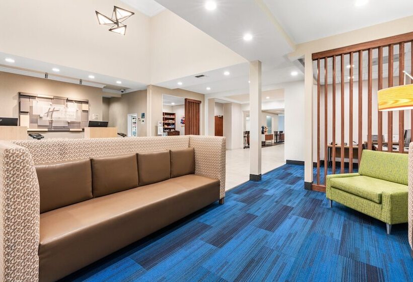 فندق Holiday Inn Express & Suites Klamath Falls Central, An Ihg