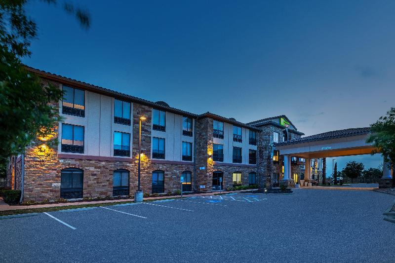 호텔 Holiday Inn Express & Suites Austin Nw   Lakeway By Ihg