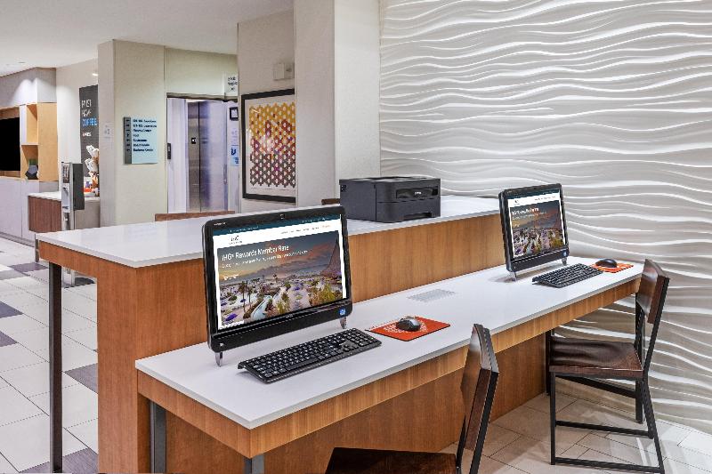 Отель Holiday Inn Express & Suites Austin Nw   Lakeway By Ihg