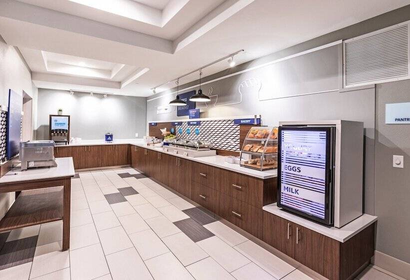 호텔 Holiday Inn Express & Suites Austin Nw   Lakeway By Ihg