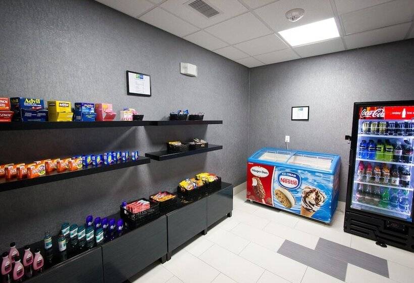 Отель Holiday Inn Express & Suites Austin Nw   Lakeway By Ihg