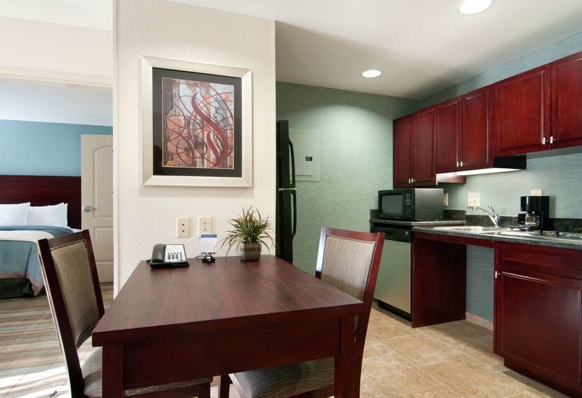 فندق Homewood Suites Slidell