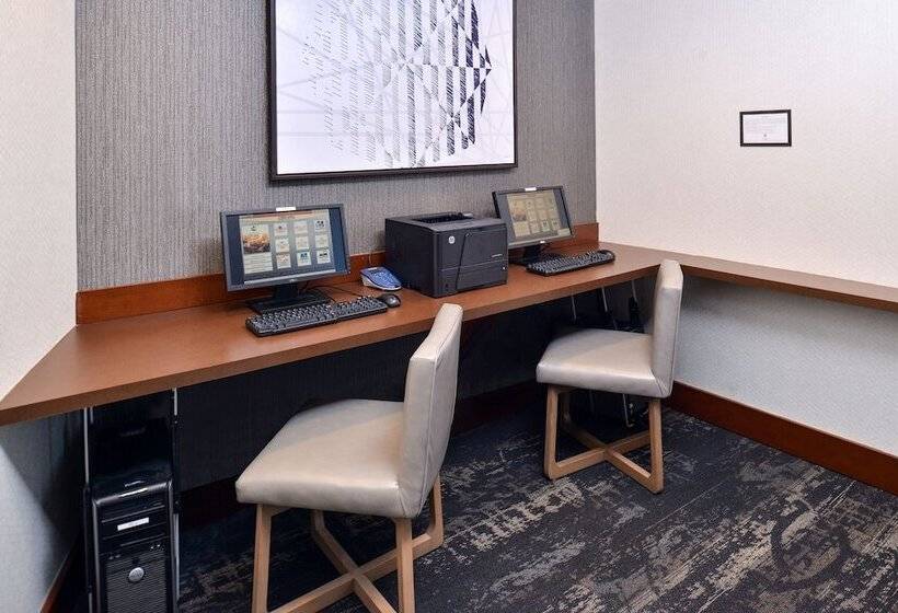 فندق Hyatt Place Garden City