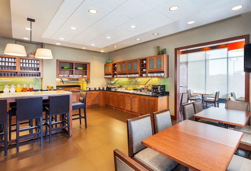 Отель Hyatt Place Sacramento Roseville