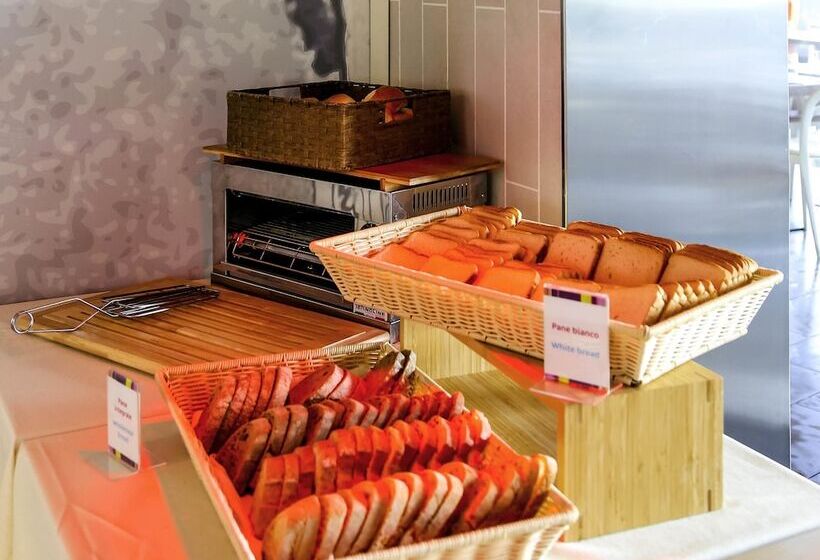 בית מלון כפרי Ibis Styles Roma Eur