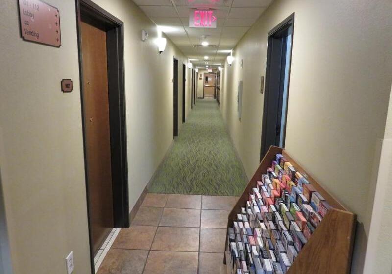 בית מלון כפרי La Hacienda Inn