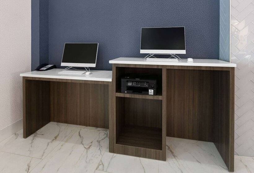 ホテル La Quinta Inn & Suites By Wyndham Ft Worth Burleson