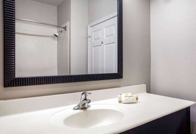 فندق La Quinta By Wyndham Columbus Tx