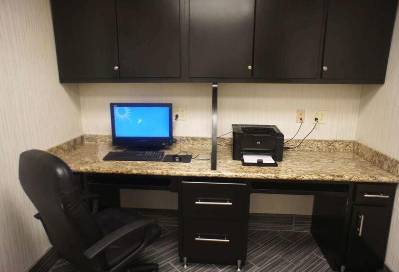 호텔 La Quinta By Wyndham Conway