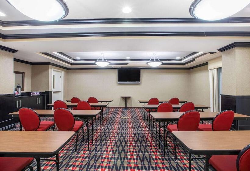 호텔 La Quinta By Wyndham Conway