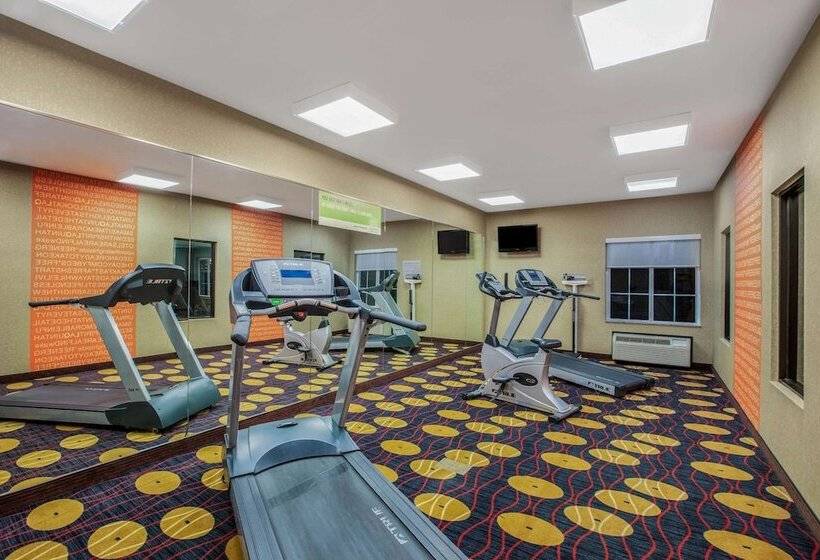 호텔 La Quinta By Wyndham Conway