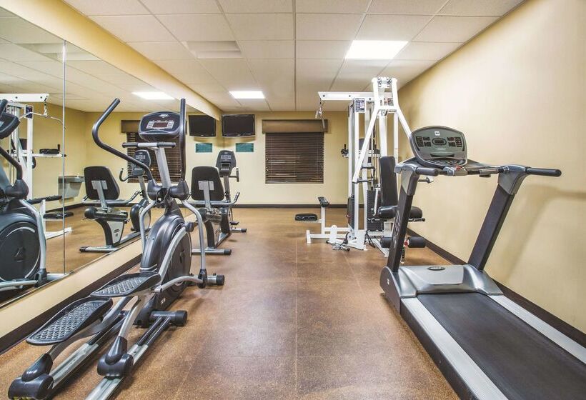 فندق La Quinta By Wyndham Ely