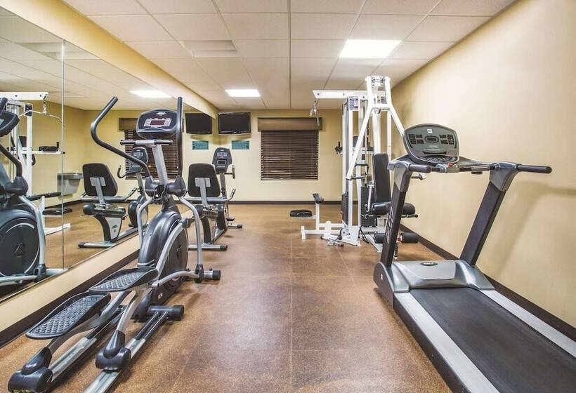 فندق La Quinta By Wyndham Ely