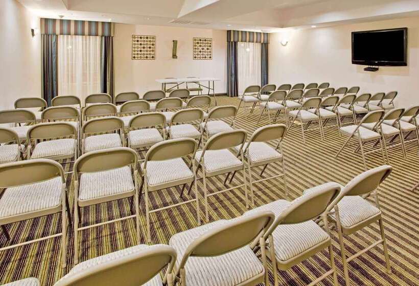 호텔 La Quinta By Wyndham Fowler