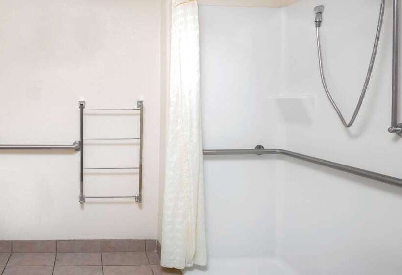 호텔 La Quinta By Wyndham Fowler